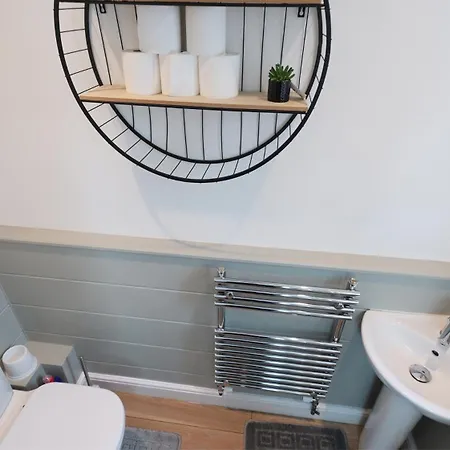 Central Getaway House With Parking, Garden, Wi-Fi Stafford Esterno foto