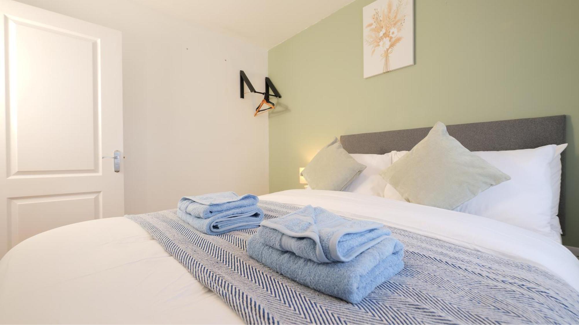 Getaway House With Parking, Garden, Wi-fi Holiday home